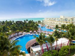 azul-beach-resorts-mexico